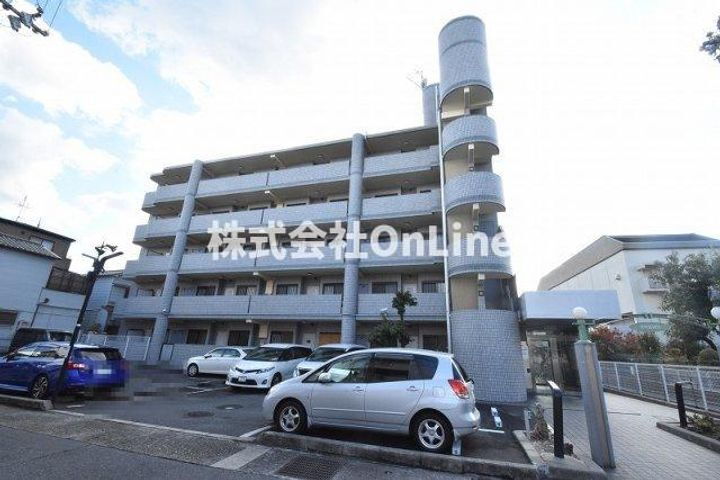 大阪府八尾市刑部４丁目 賃貸マンション