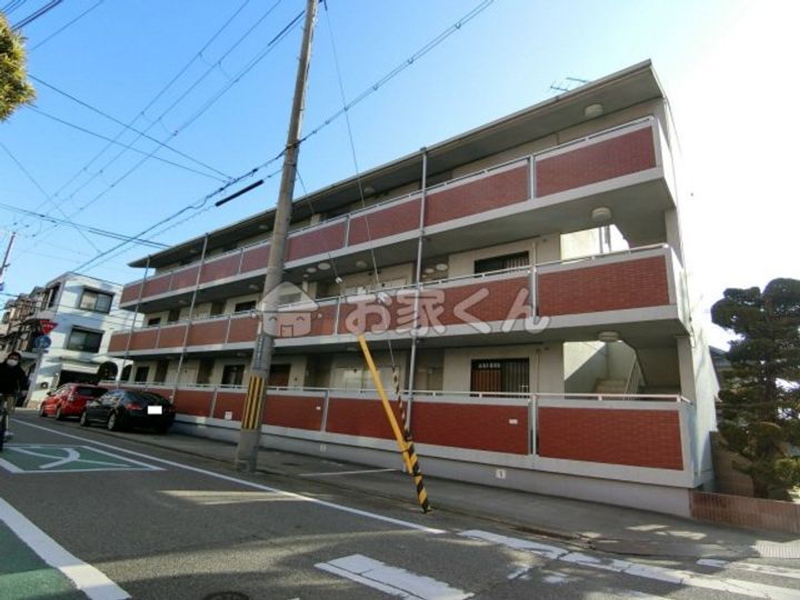 兵庫県神戸市須磨区戎町５丁目 3階建 築27年6ヶ月