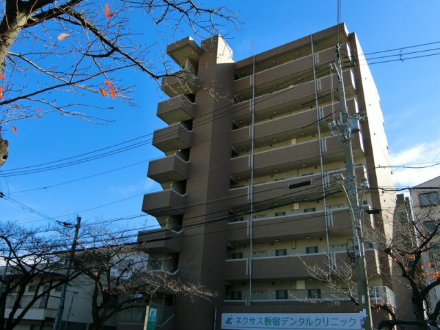 兵庫県神戸市須磨区前池町１丁目 9階建 築23年4ヶ月