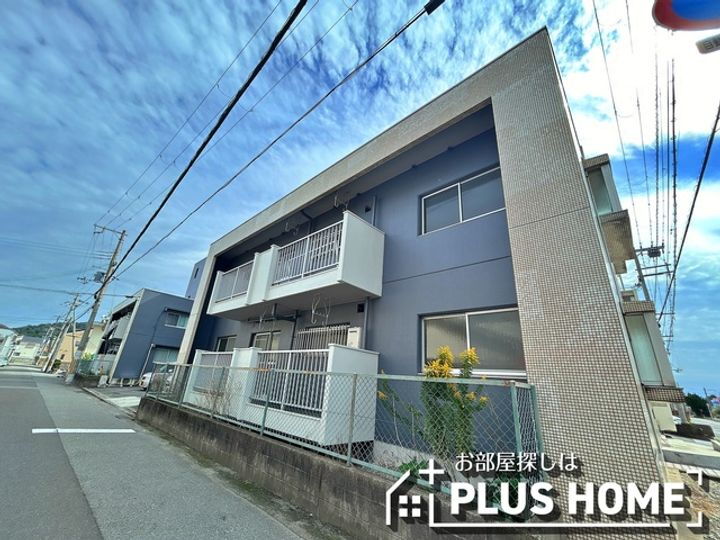 和歌山県和歌山市秋月 賃貸マンション