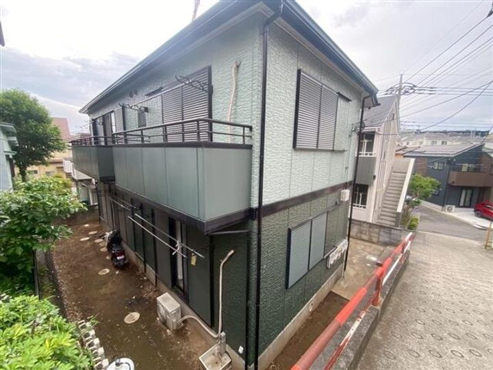 クリスタルコーポ