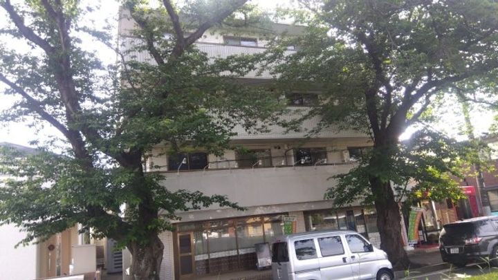 クレスト六高台