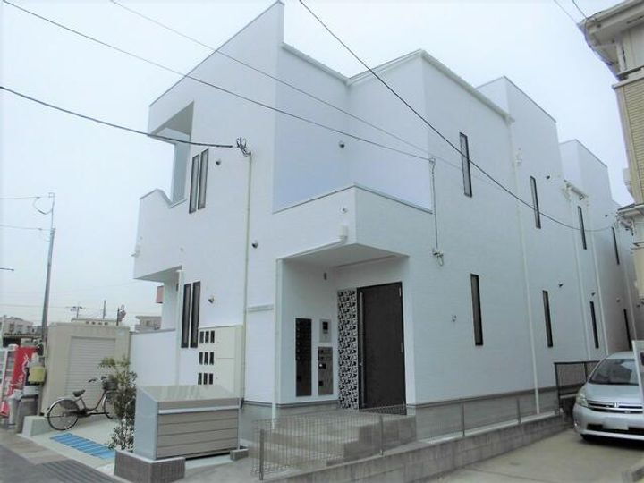 ＧＲＡＮＤＴＩＣ　Ｆｌｏｒａ 2階建