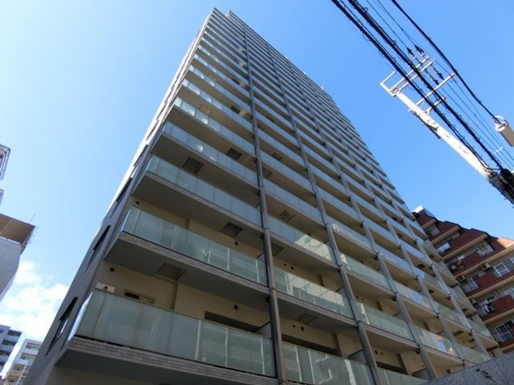 大阪府吹田市広芝町 20階建 築3年5ヶ月