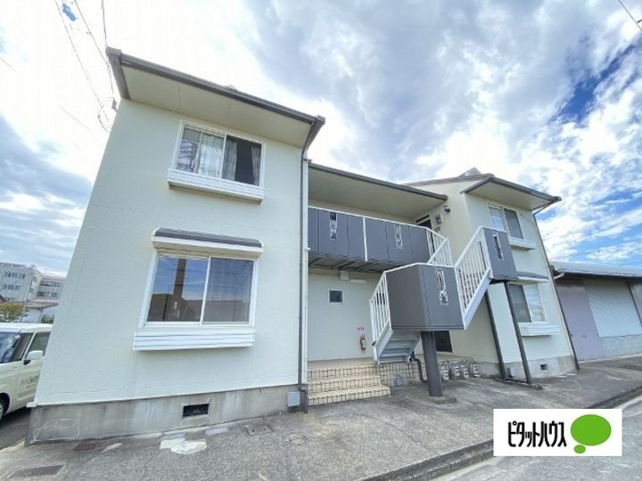 和歌山県和歌山市津秦 賃貸アパート