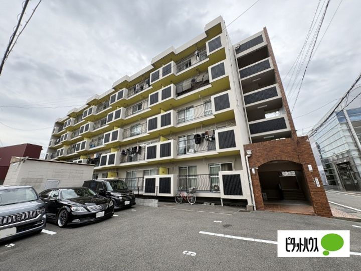 和歌山県岩出市高塚 賃貸マンション