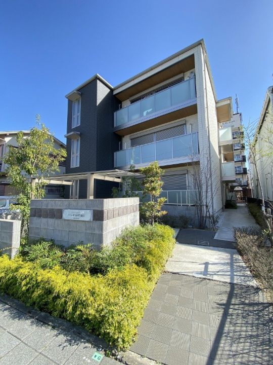 和歌山県和歌山市島崎町３丁目 賃貸マンション