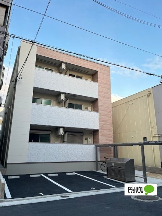 和歌山県和歌山市新中通２丁目 賃貸アパート
