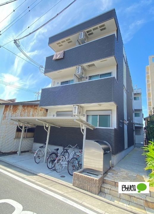 和歌山県和歌山市吹屋町３丁目 賃貸アパート