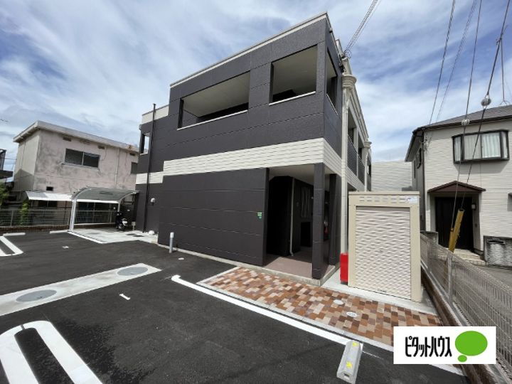 和歌山県和歌山市手平１丁目 賃貸アパート
