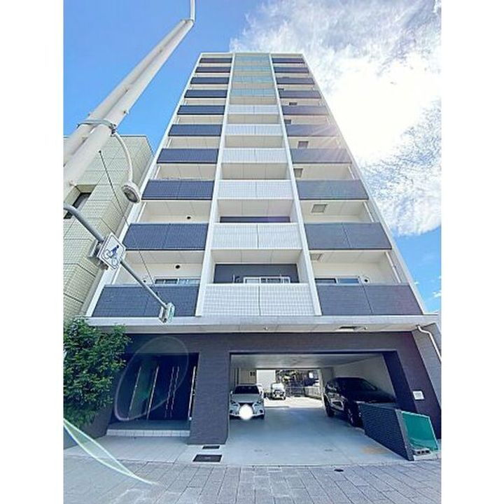 シャルール 11階建