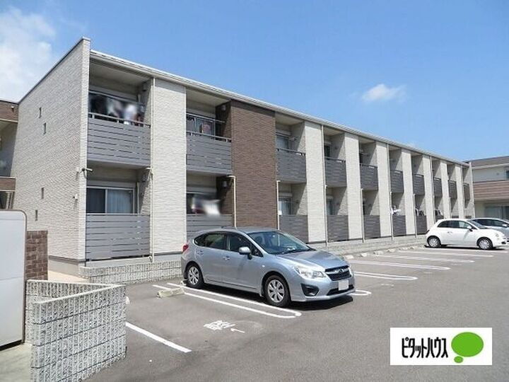 クレイノＨＩＫＡＲＩ 2階建