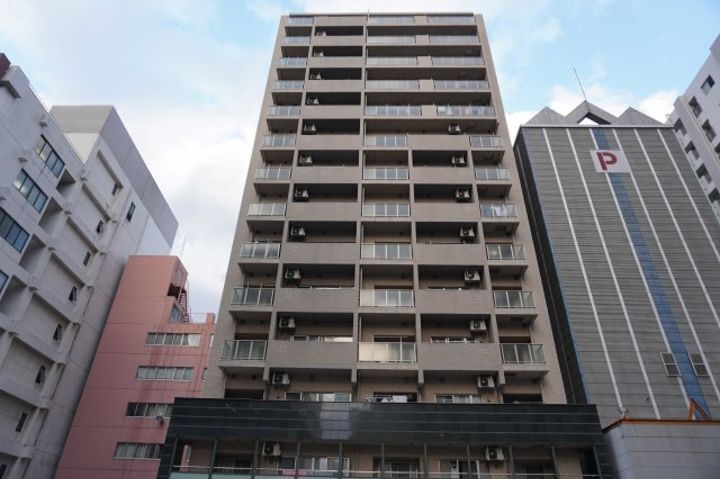 愛知県名古屋市中区栄２丁目 賃貸マンション