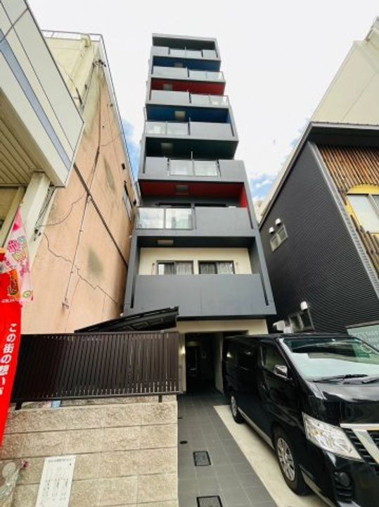 ソフィスサクラヤマ 8階建