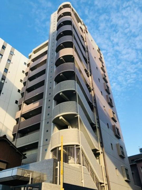 ラドーニ清水