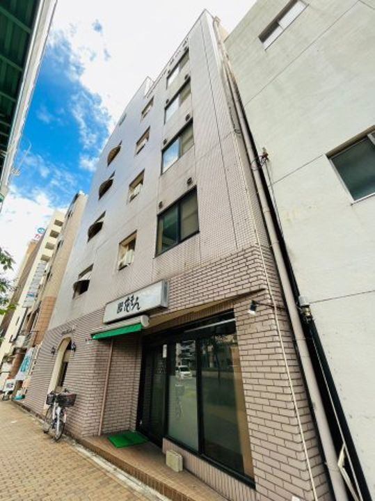 愛知県名古屋市西区城西２丁目 賃貸マンション