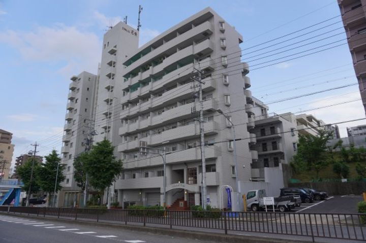 愛知県名古屋市名東区名東本通４丁目 賃貸マンション