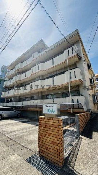 愛知県名古屋市名東区社台３丁目 賃貸マンション