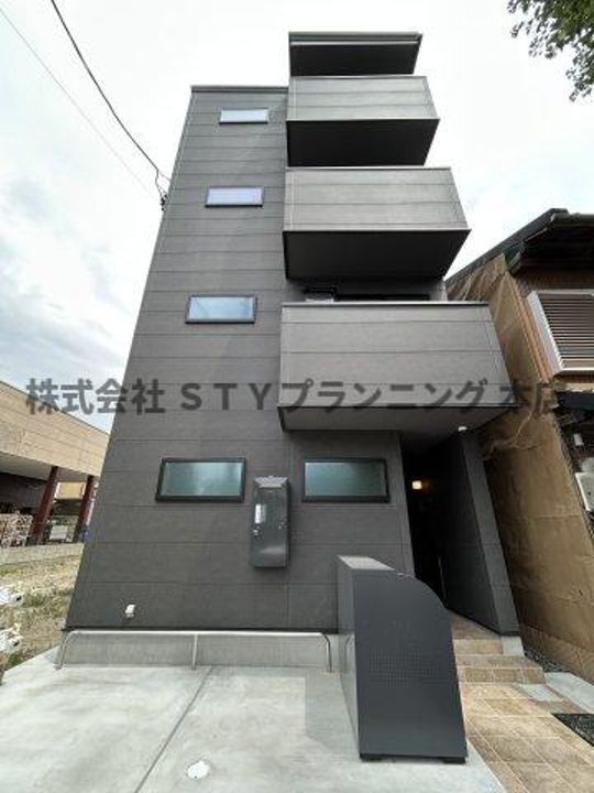 愛知県名古屋市中村区鳥居西通２丁目 賃貸マンション
