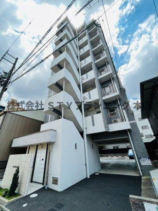 愛知県名古屋市西区花の木１丁目 賃貸マンション