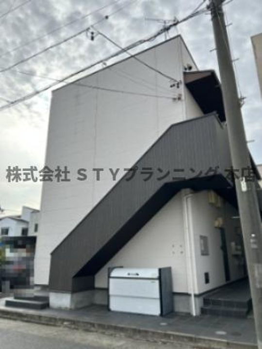 愛知県名古屋市熱田区千代田町 賃貸アパート