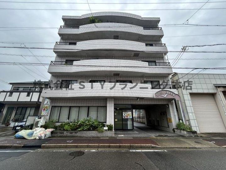 愛知県名古屋市西区五才美町 賃貸マンション