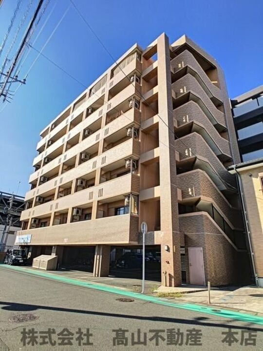 福岡県宗像市赤間駅前１丁目 賃貸マンション