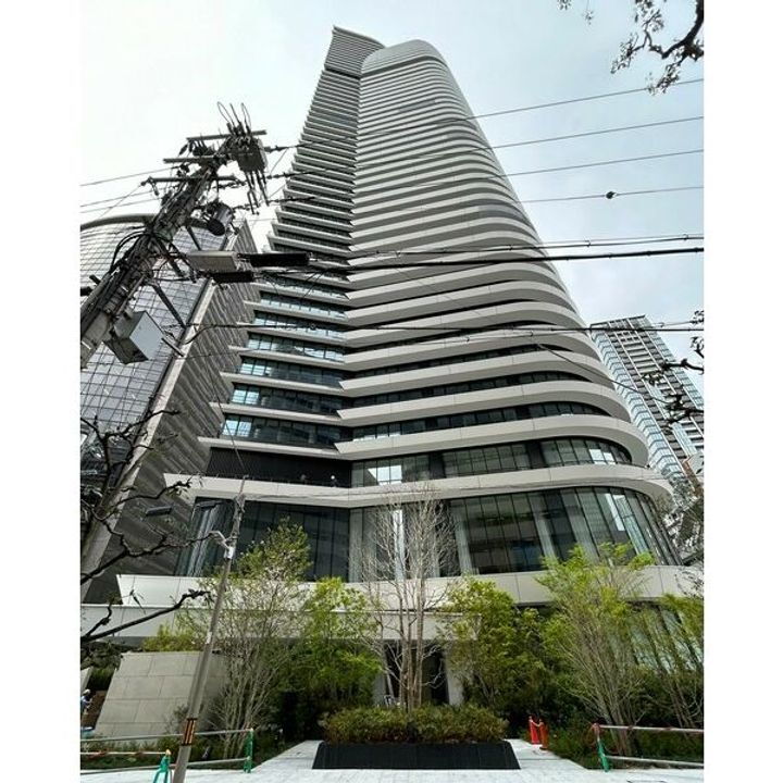 Ｂｒｉｌｌｉａ　Ｔｏｗｅｒ堂島 49階建