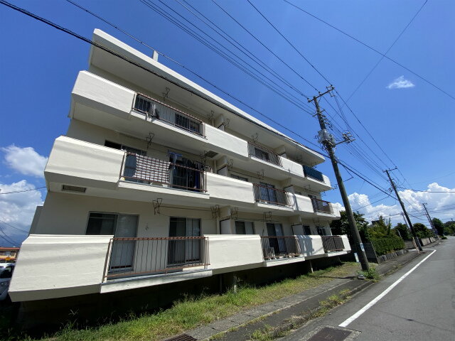 コーポ津田 3階建