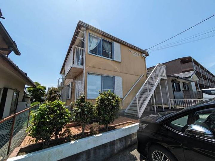 シャルマン豊 2階建