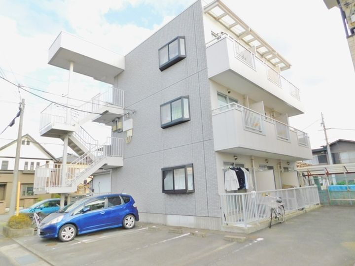 メゾン　平成 3階建