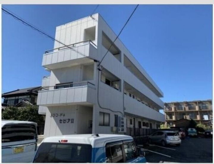 メゾン・ドゥ・セピアⅡ 3階建