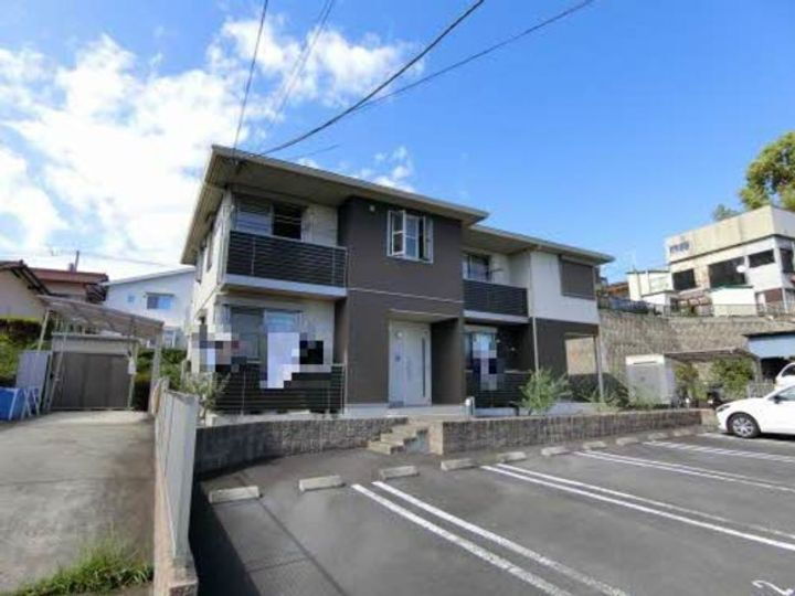 オリーブ　ガーデン 2階建