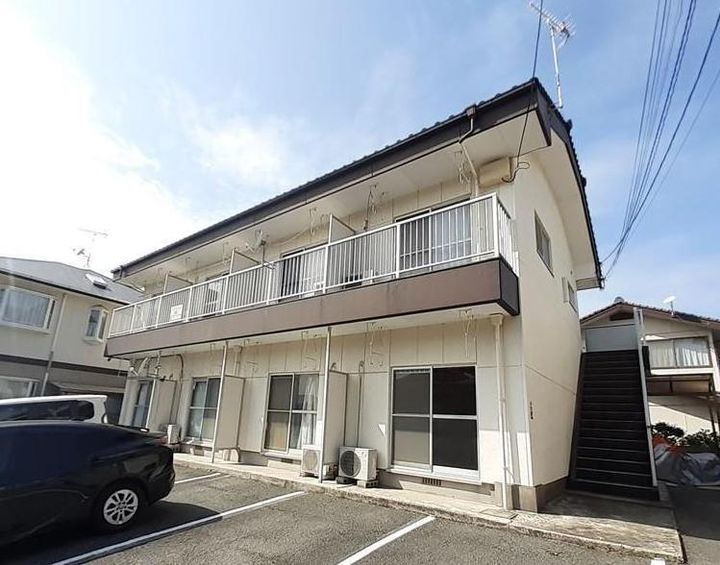 山口県下関市川中豊町６丁目 賃貸アパート