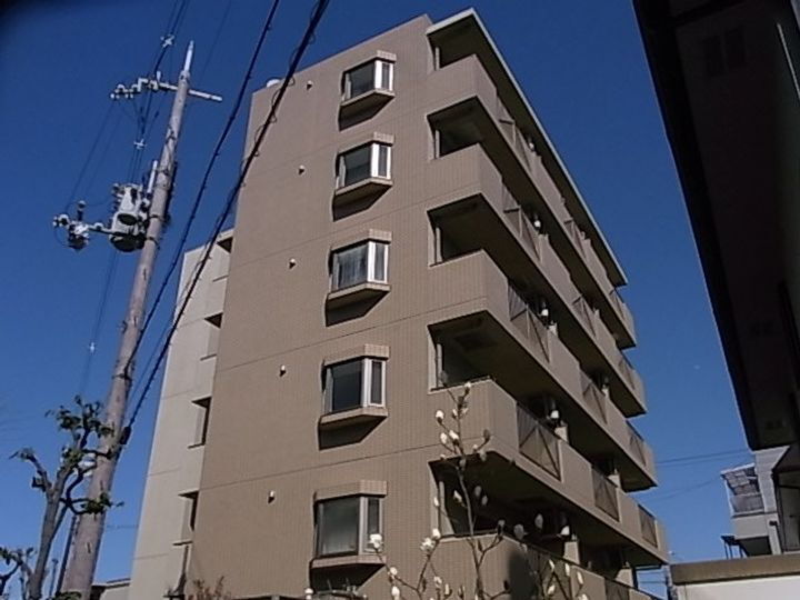 大阪府茨木市末広町 6階建 築22年9ヶ月