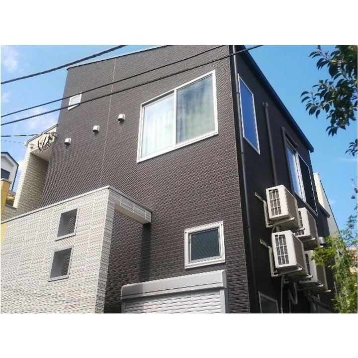 東京都世田谷区松原１丁目 2階建 築10年2ヶ月