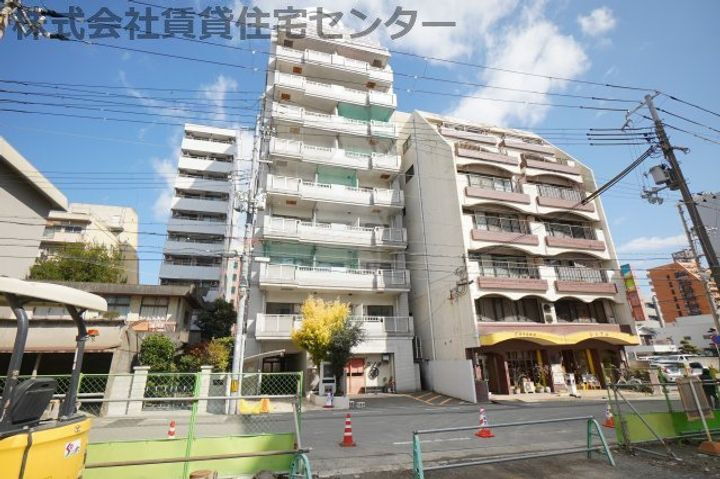 和歌山県和歌山市十二番丁 賃貸マンション