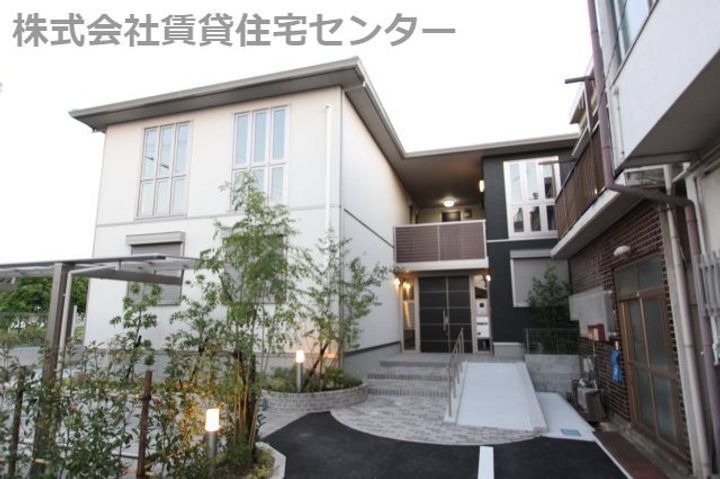 和歌山県和歌山市築港４丁目 賃貸アパート