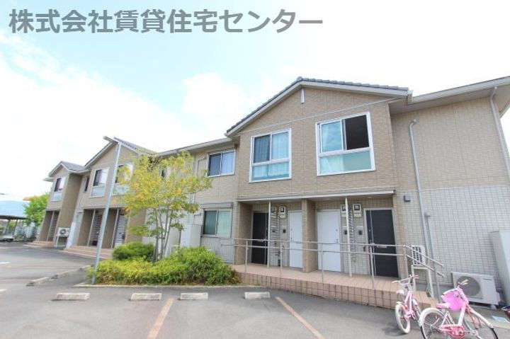 和歌山県岩出市今中 賃貸アパート