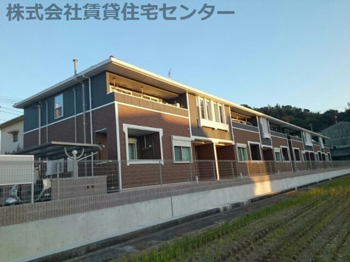 和歌山県和歌山市井辺 賃貸アパート