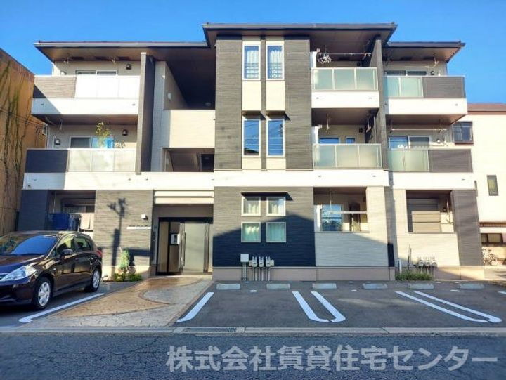 和歌山県和歌山市松江北６丁目 賃貸アパート