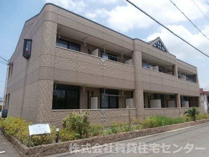 和歌山県和歌山市岩橋 2階建 築16年