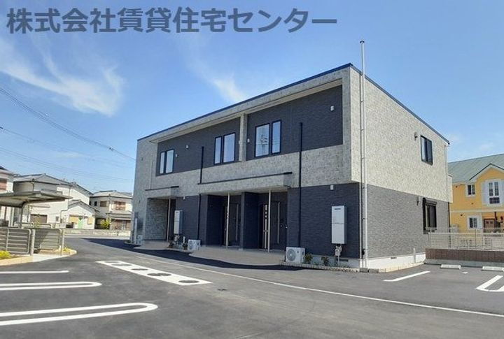 ルミエール園部Ⅰ 2階建