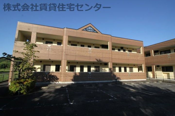 和歌山県橋本市北馬場 2階建