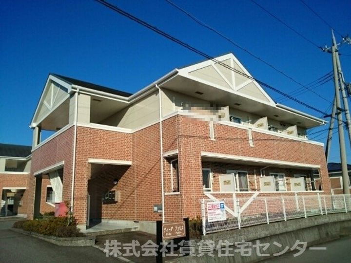 和歌山県岩出市山 2階建 築20年4ヶ月