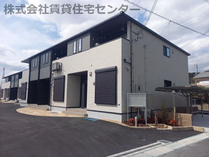 和歌山県橋本市市脇１丁目 2階建 