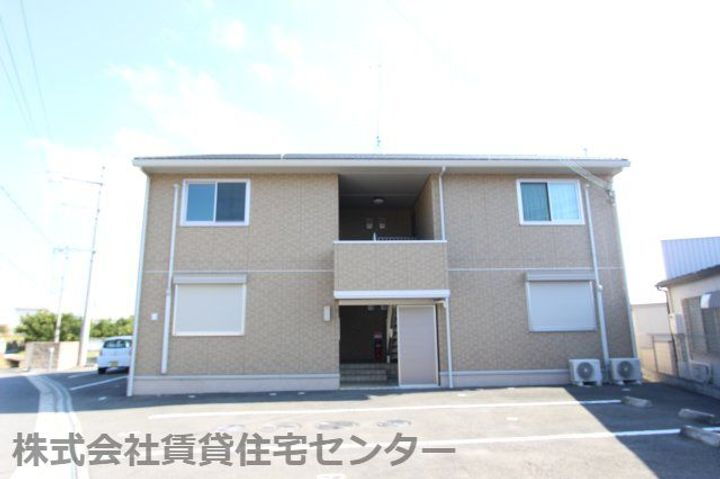 和歌山県岩出市東坂本 2階建
