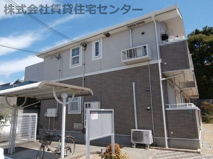和歌山県和歌山市砂山南１丁目 2階建