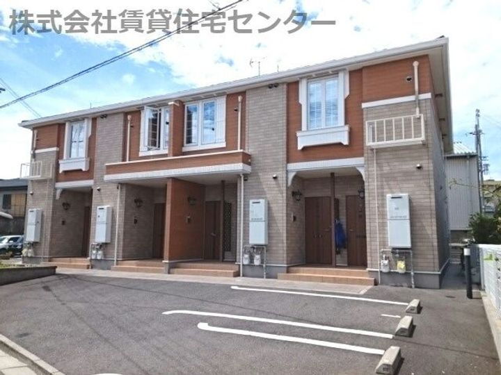 和歌山県和歌山市北島 築12年7ヶ月 2階建