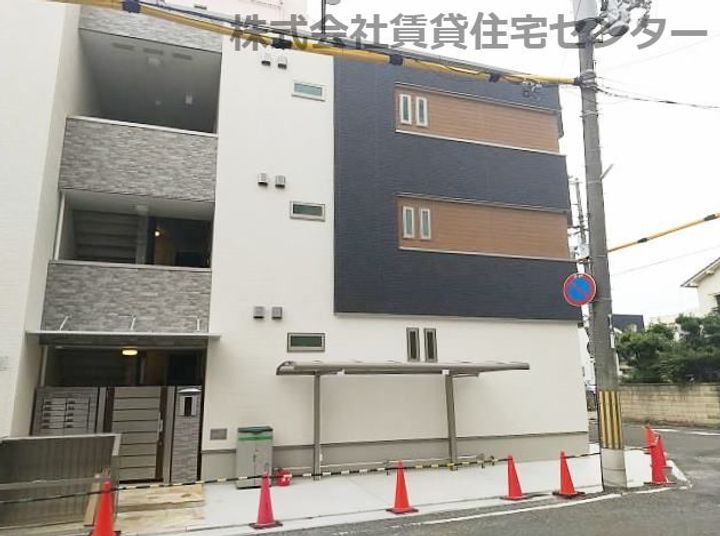 和歌山県和歌山市畑屋敷雁木丁 賃貸アパート